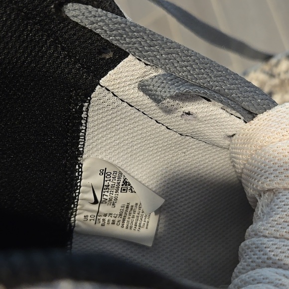 NIKE BLAZER MID 77 WHITE/ SMOKE GREY. SIZE US 10. EU 44. - Picture 7 of 10